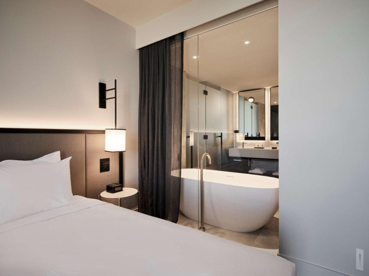 Hyatt Place Melbourne Caribbean Park Scoresby Bagian luar foto
