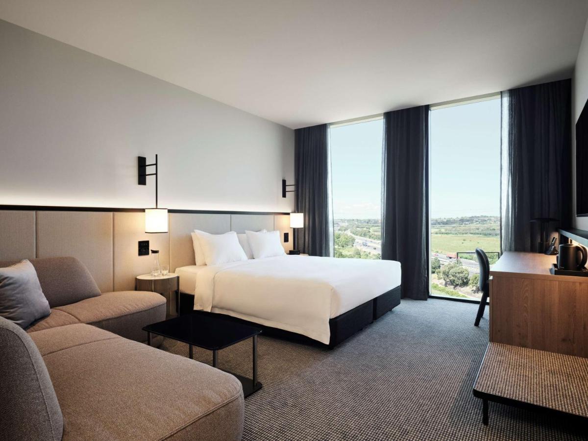 Hyatt Place Melbourne Caribbean Park Scoresby Bagian luar foto