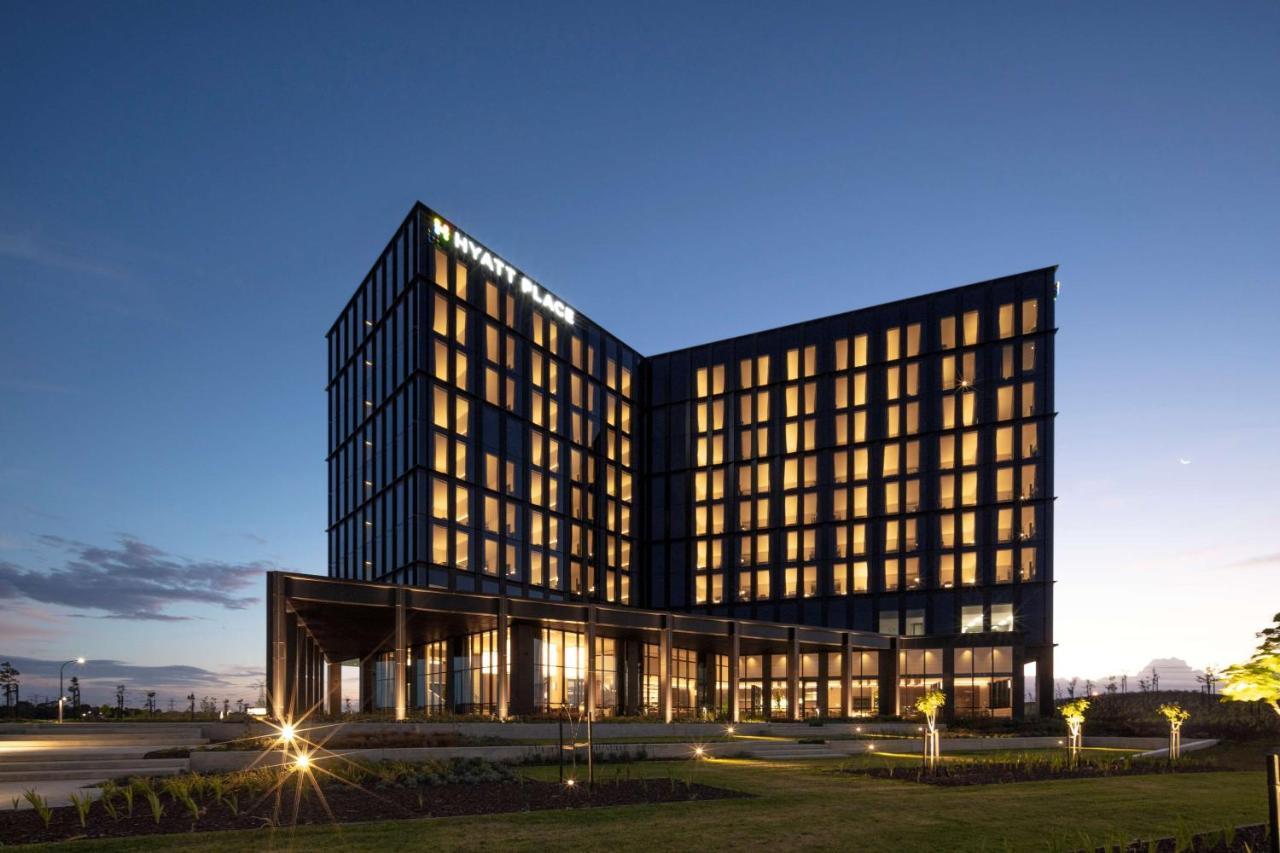 Hyatt Place Melbourne Caribbean Park Scoresby Bagian luar foto