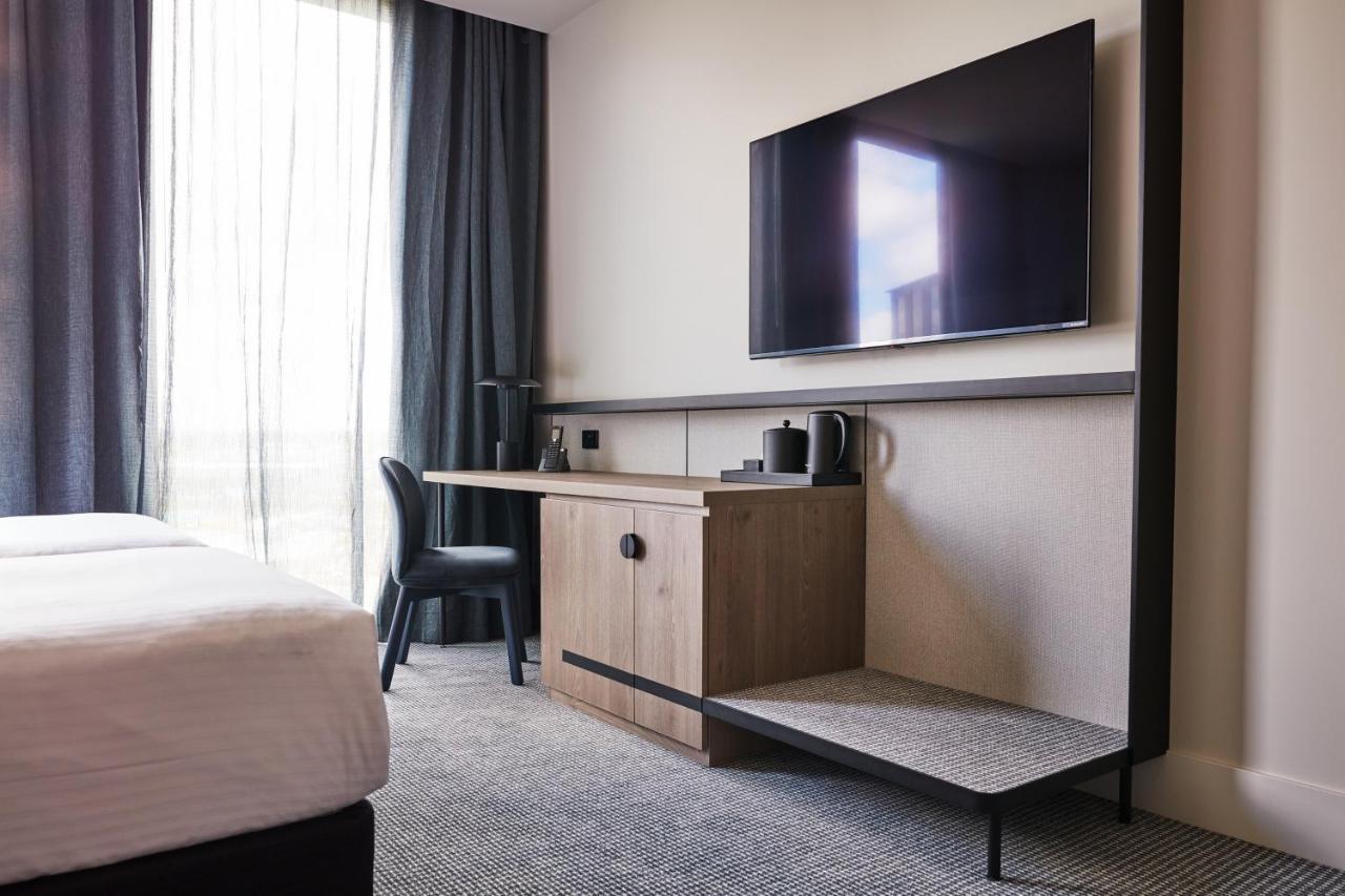 Hyatt Place Melbourne Caribbean Park Scoresby Bagian luar foto
