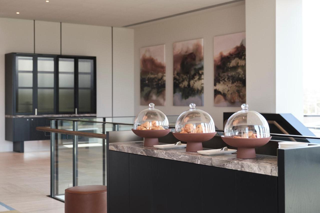 Hyatt Place Melbourne Caribbean Park Scoresby Bagian luar foto